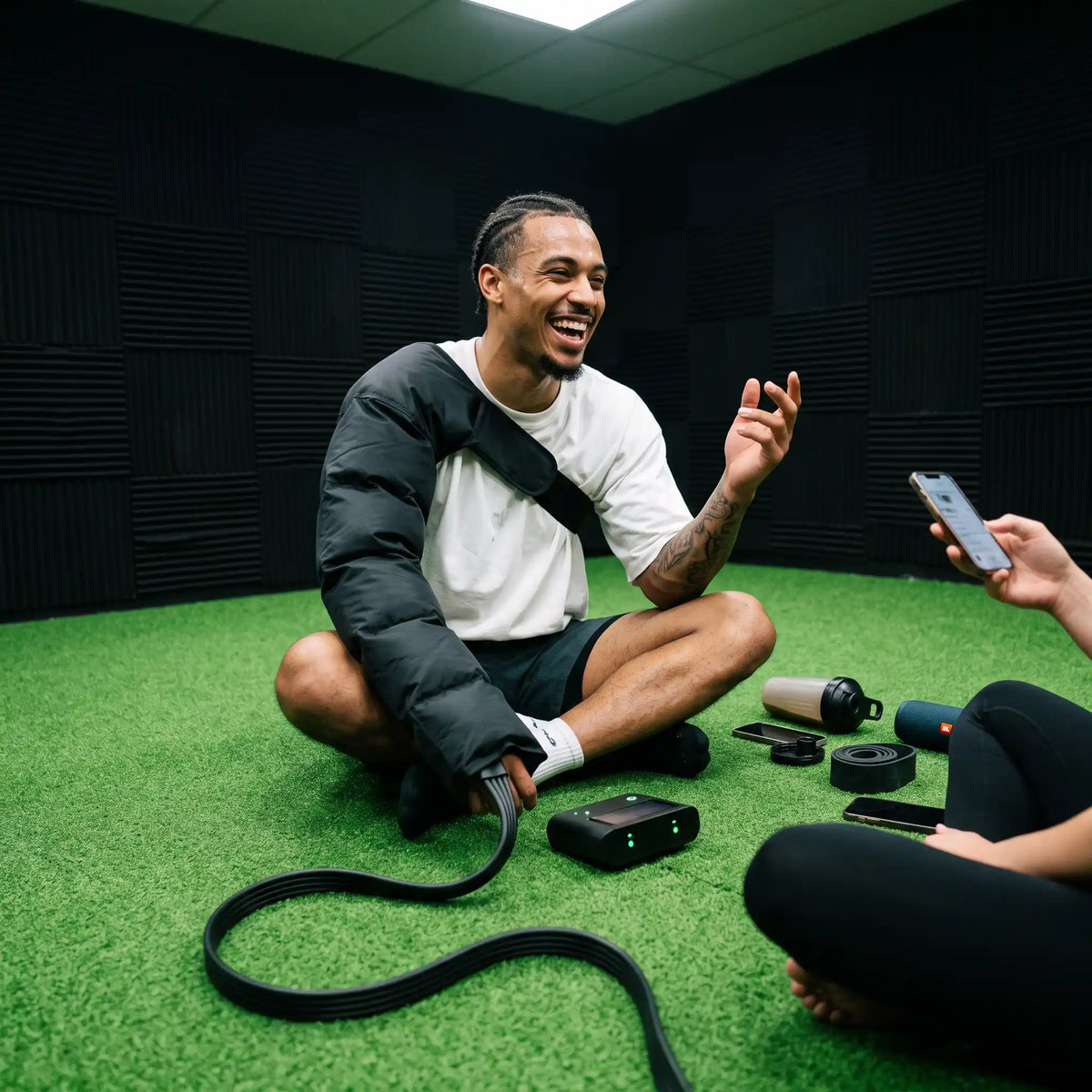 AirPulse Arm Pro — Manguitos de masaje por aire para brazos | Pulsax